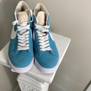 Nike Teal High-Top Sneakers with White Details